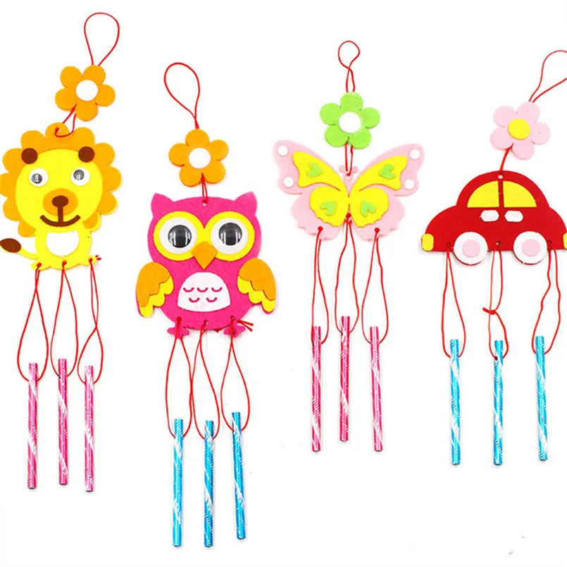 4Pcs DIY Wind Chimes Craft Kit Cartoon Stickers Kids Toy