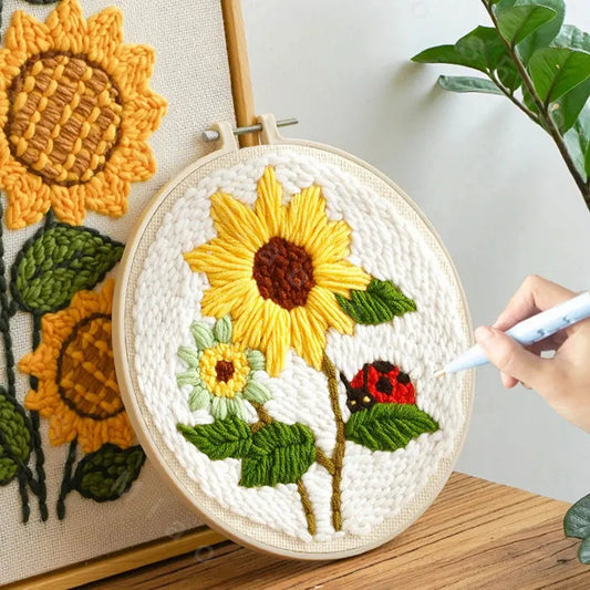 DIY Embroidery Kits For Beginner Craft Punch Needle Set Rug for Starter Kits with Stamped Sunflower Pattern Fabric Yarn Hoop